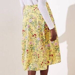LOFT Petite Floral Wrap Skirt Size 6P Sunshine Yellow Knee Length Wildflower
